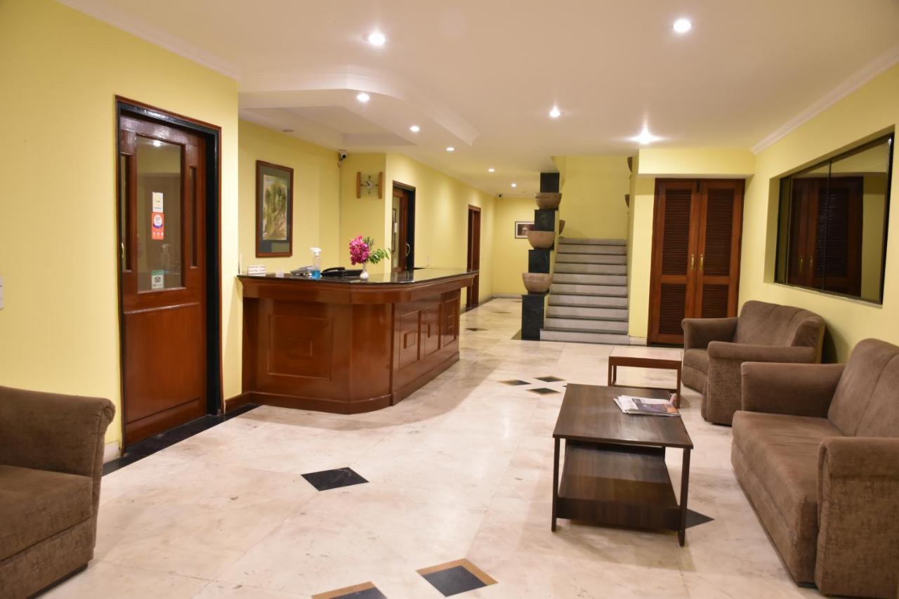 Greenwood Hotel ขชุราโห ภายนอก รูปภาพ