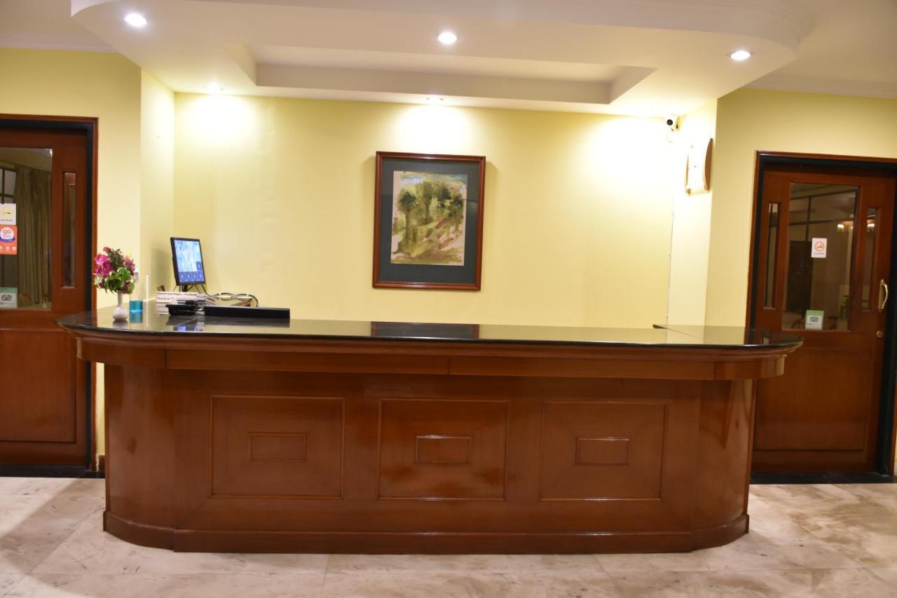 Greenwood Hotel ขชุราโห ภายนอก รูปภาพ